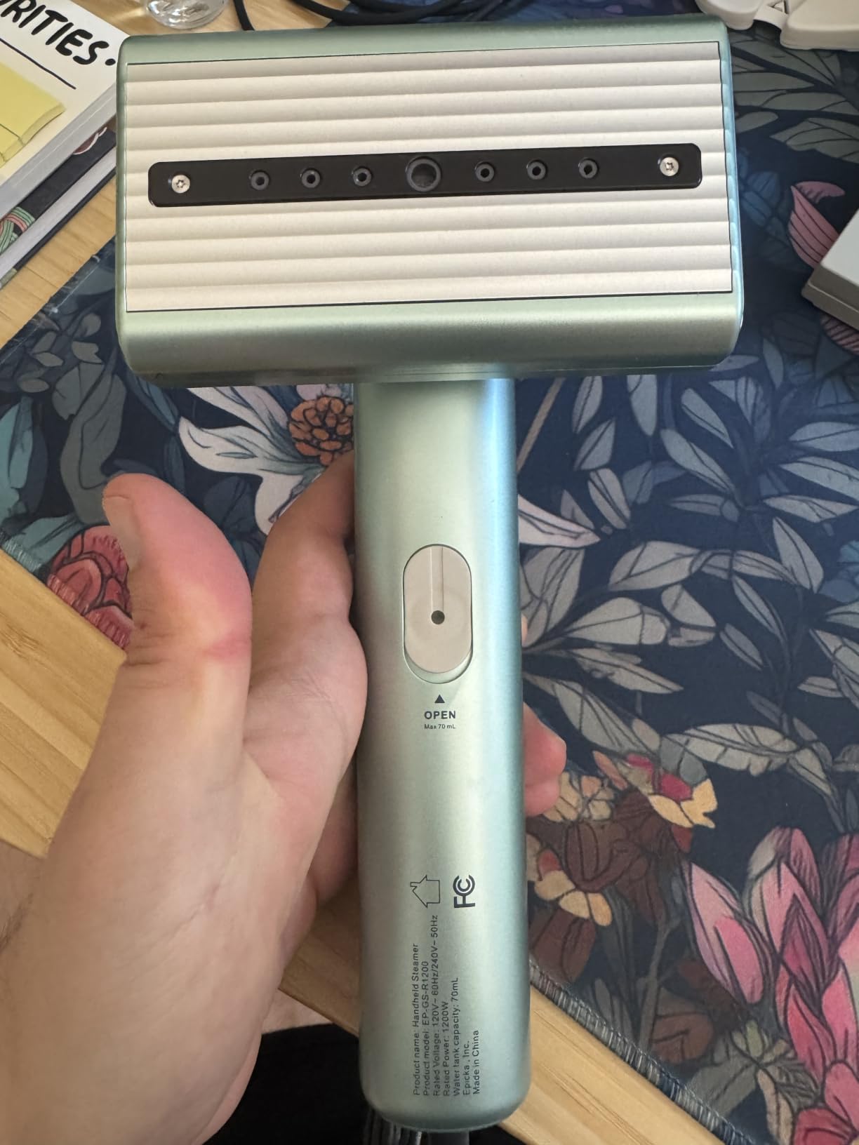 Dual Voltage Global Travel Steamer (100-240V), Grey, Portable 2-in-1 Handheld Steamer & Iron with Auto Shut-Off & Dual Steam Modes for Clothes & Garments customer photo 2