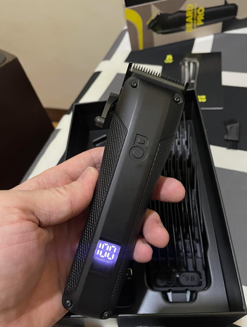 The Beard Club Pro Beard Trimmer for Men - Professional Men's Hair Trimmer for Barbers - Electric Cordless Rechargeable High Power 13,000 RPM - 10 Guides - Taper Lever - Diamond Like Carbon Blades customer photo 2