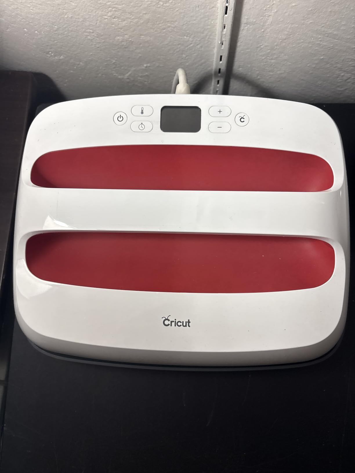 Cricut EasyPress SE - 12 in x 10 in Heat Press - Blue | 12 in x 10 in Heat Transfer Machine for T-Shirts, Sweatshirts, Blankets, Pillows, & More - Easy to Use customer photo 1