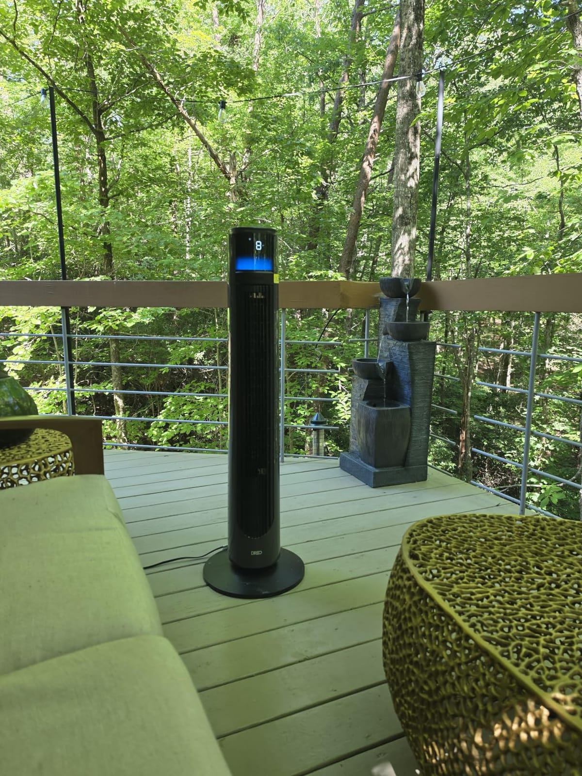 DREO TurboCool Outdoor Misting Fan 711AS, 33 ft/s High Velocity, 20dB Quiet customer photo 1
