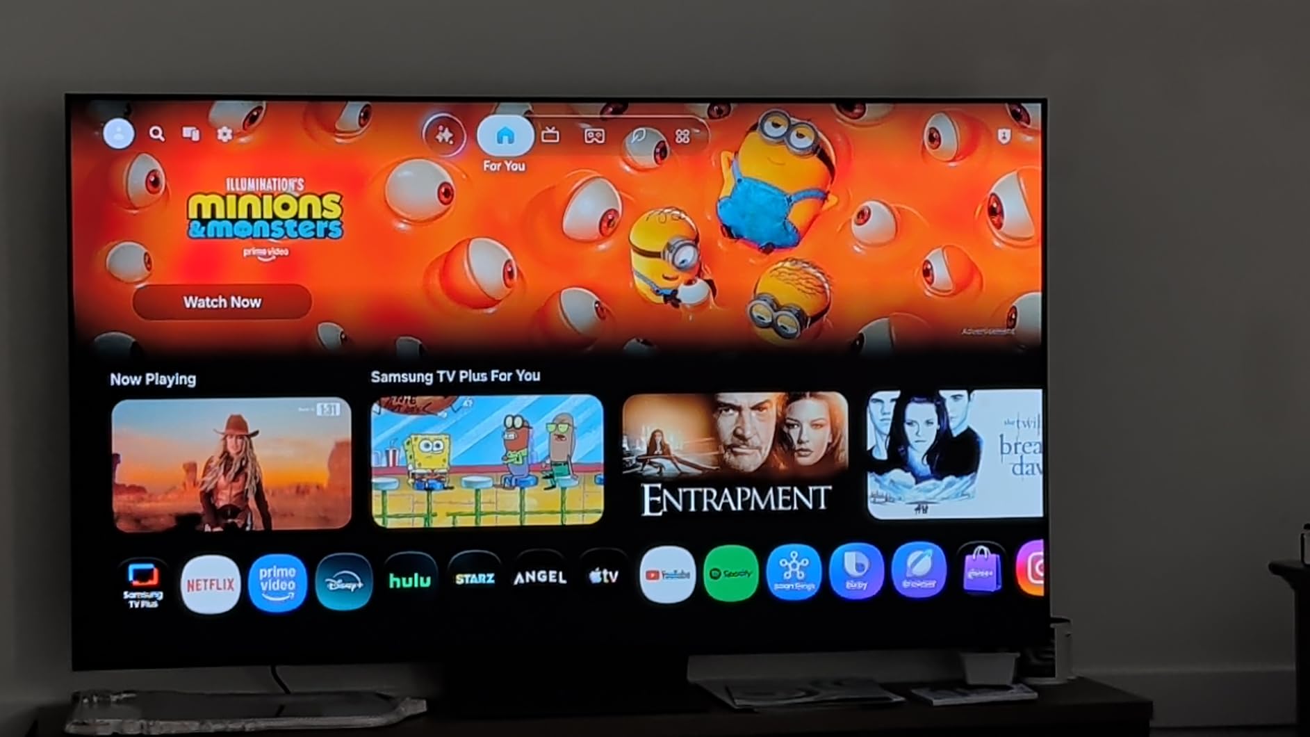 Samsung 77-Inch Class S90H Series, OLED, 4K, Smart TV, 2026 Model | Samsung Vision AI, Glare Free with Real Black & Real Color, OLED HDR+, NQ4 AI Gen3 Processor, Alexa Built-in customer photo 2