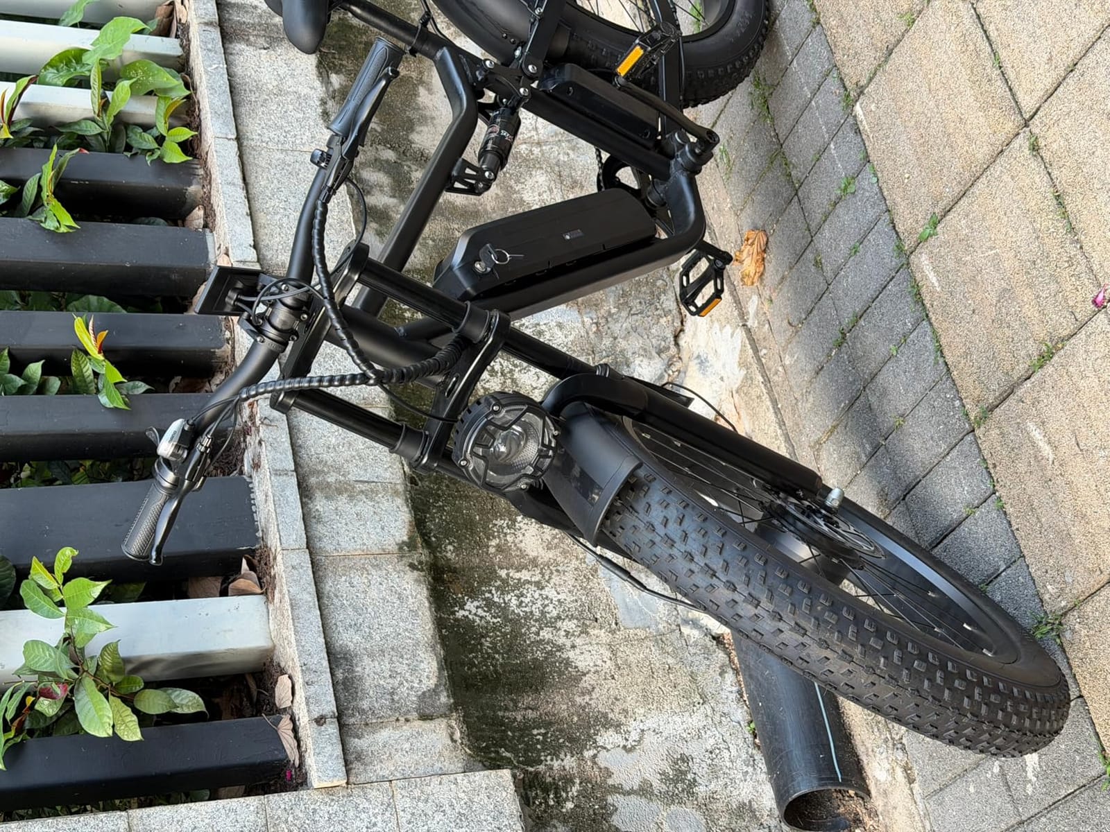 Roadvo Electric Bike for Adults, 26