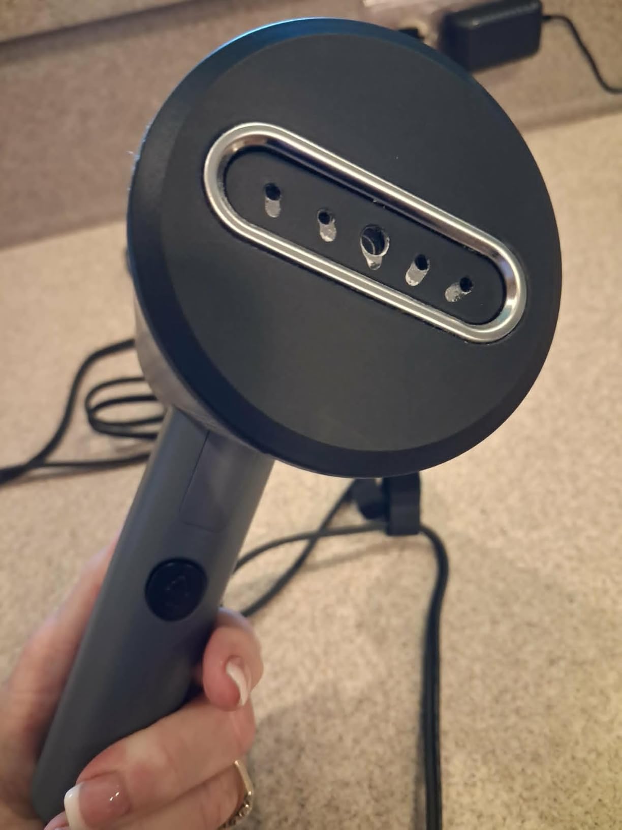 Origin Travel Steamer for Clothes, Dual Voltage (120V-240V) Portable Garment Wrinkle Remover, Mini Foldable Handheld Steamer with Easy Storage Case, Black, DR1050 customer photo 2
