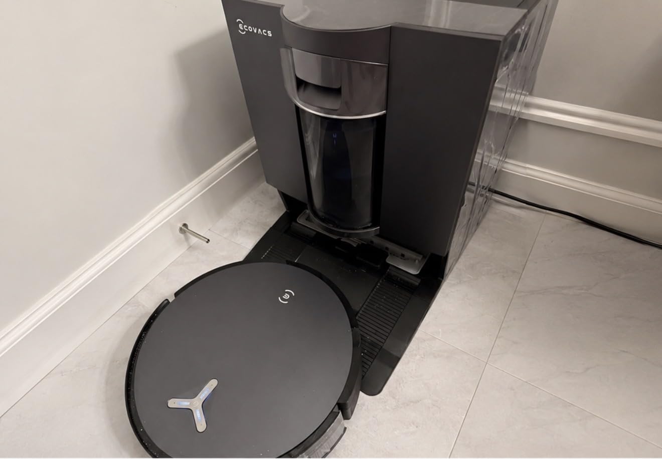 ECOVACS DEEBOT X11S OMNICYCLONE Robot Vacuum & Mop, 30000Pa Blast Suction customer photo 2