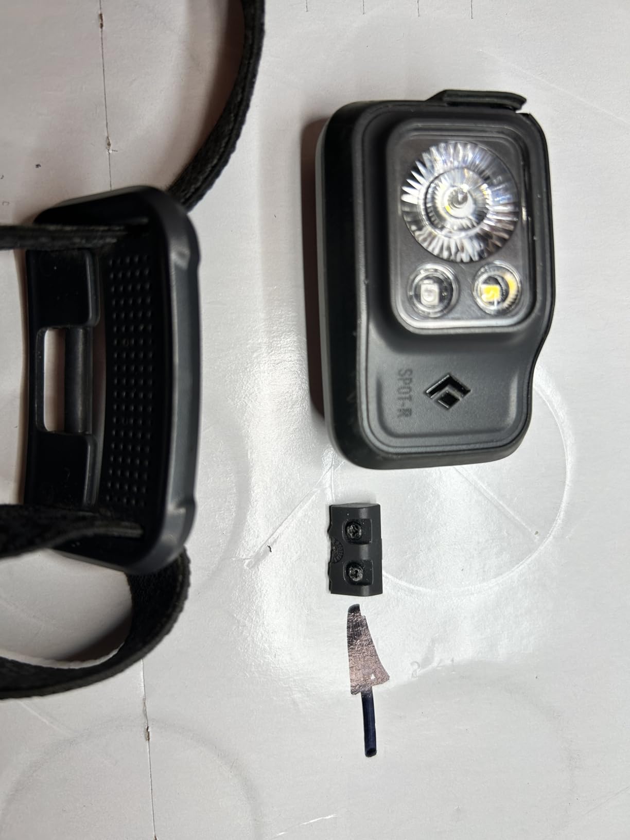 BLACK DIAMOND Spot 400 Headlamp, AAA Powered, Dimmable Bright BD Dark Olive | 400 lumens, red night vision, Brightness Memory, PowerTap, battery meter tracks runtime, dual-fuel compatibility customer photo 1