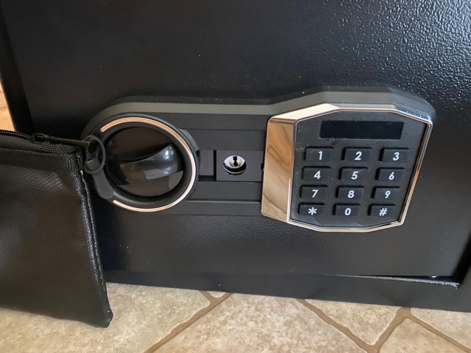 Large Biometric Fireproof Safe, 7.0 Cub Fingerprint Safe for Home Office customer photo 1