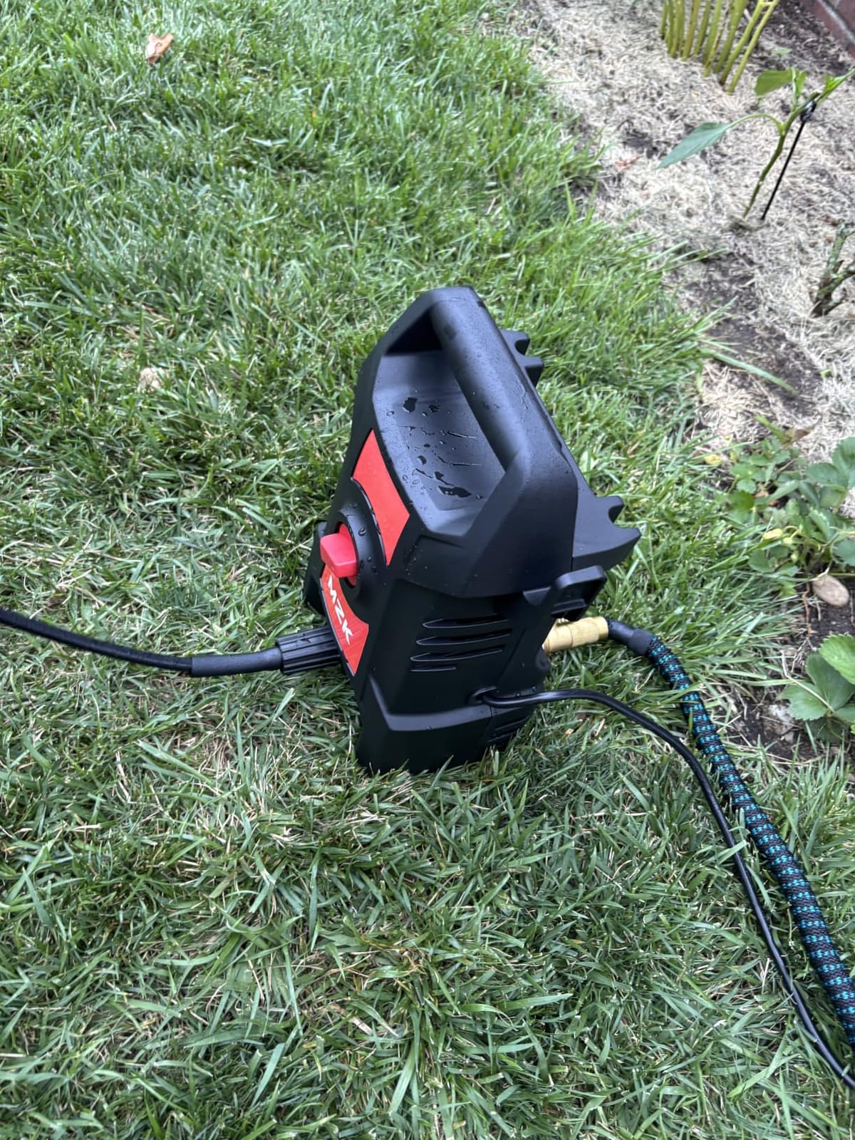 MZK Lightweight Pressure Washer, Portable Power Cleaner with Foam Cannon customer photo 1