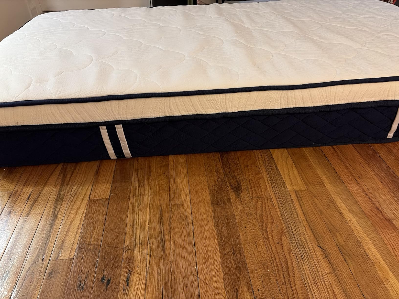 Firm Queen Mattress 14 Inch-Hotel Collection Cooling Hybrid Mattress in box | 7-Zone Spinal Support Pocket Springs, Extra Lumbar/Shoulder Pressure Relief, Fiberglass-Free, CertiPUR-US, 365-Night Trial customer photo 1
