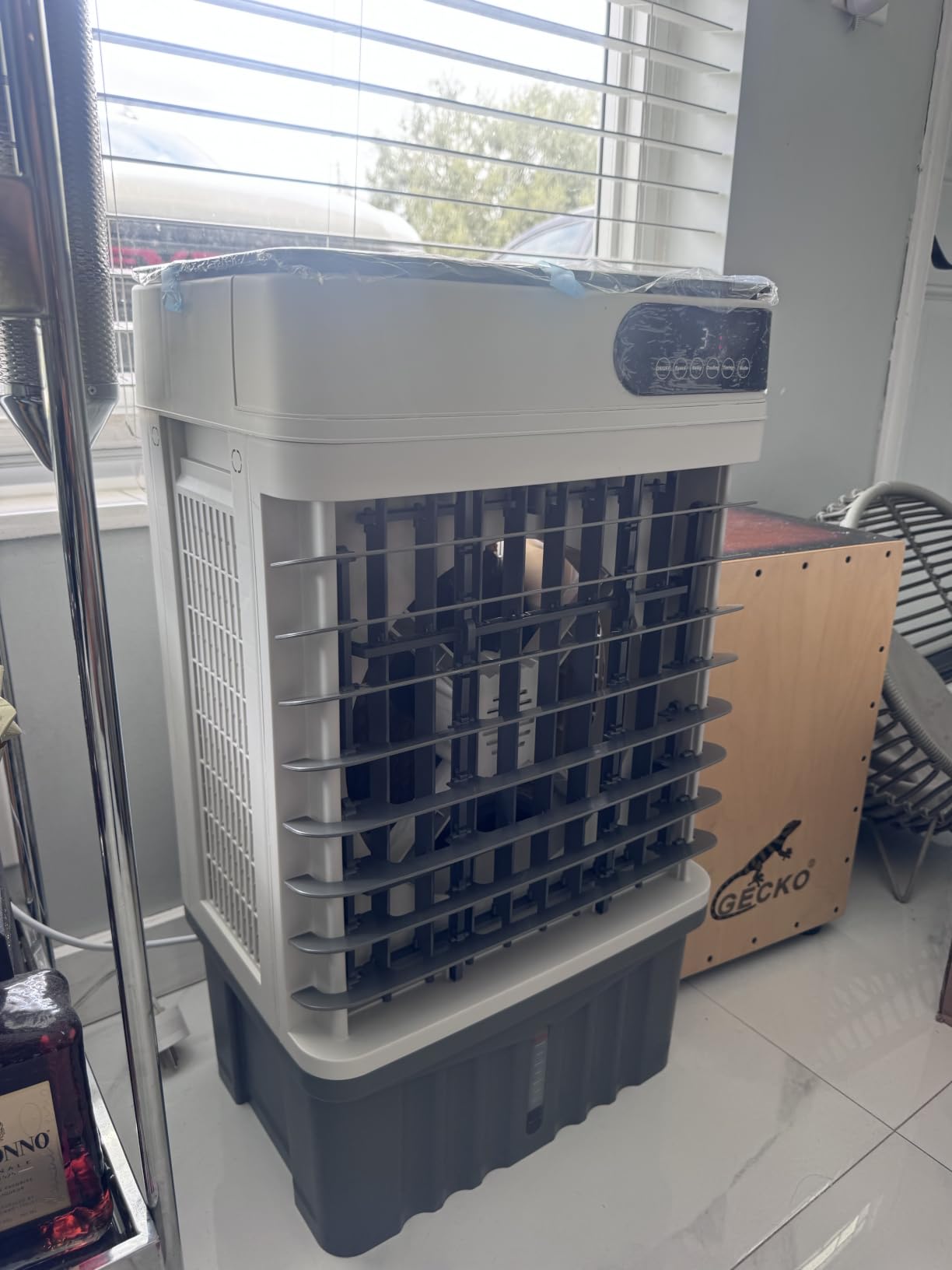 4000CFM Swamp Cooler, 4-IN-1 Evaporative Air Conditioners With 18.4 Gal Water Tank, 4 Ice Packs, Remote, 12H Timer, 120°Oscillation, 36