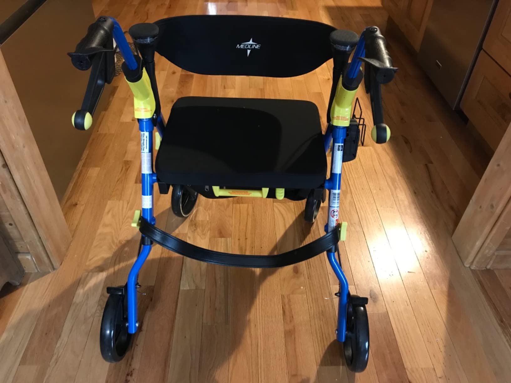 Medline Premium Empower Folding Mobility Rollator Walker with Memory Foam Seat, Black, 300 lb. Weight Capacity, 8” Wheels, Cupholder,Rolling Walker for Mobility Impairment, Adjustable Handles customer photo 2