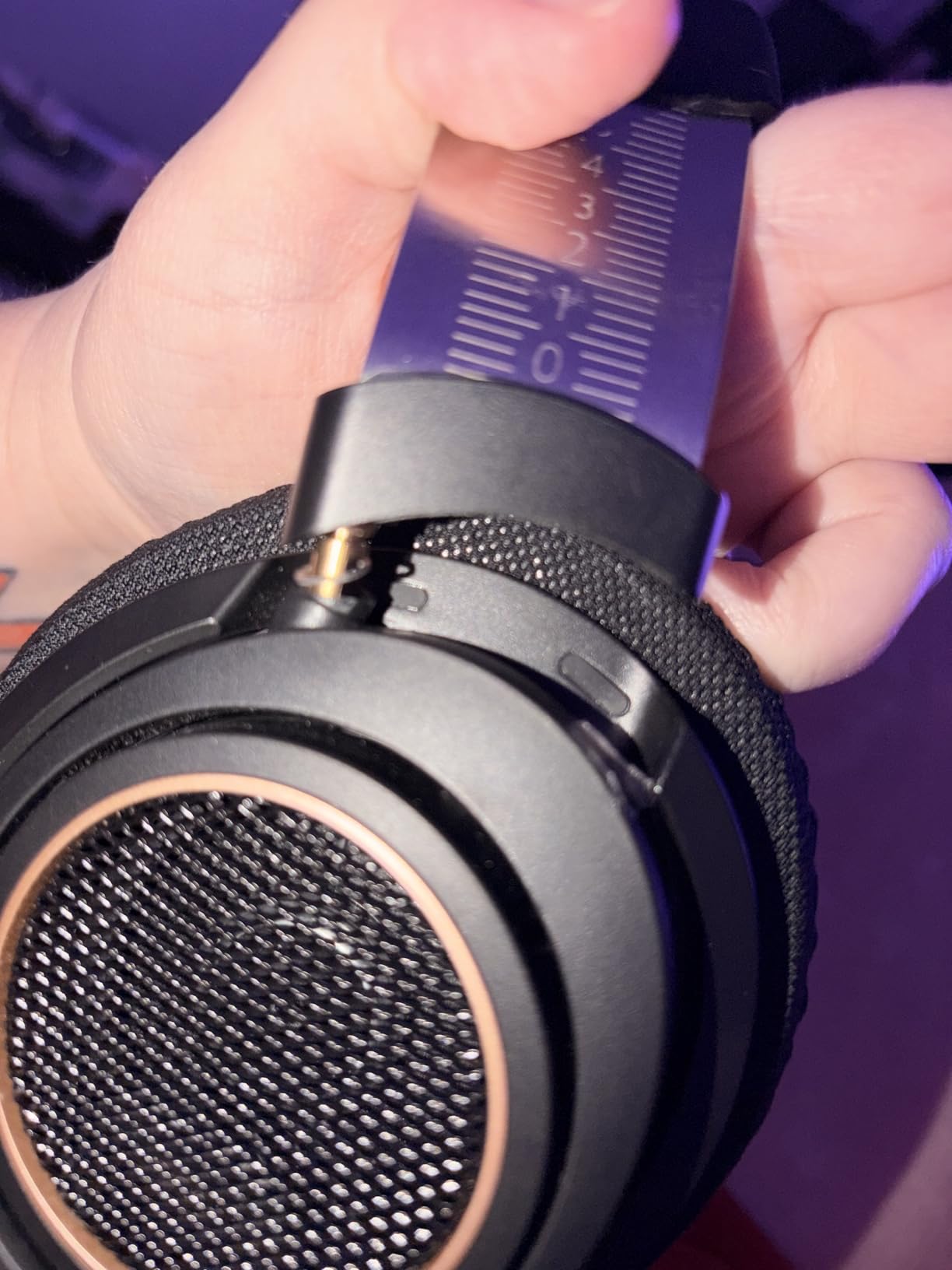 Philips Open Back Wired Headphones - Cushioned Over Ear Headphones with Adjustable Headband for Ultimate Comfort and Superior Sound Quality, Plugs into TV, Stereo or PC, Ideal for Podcasts or Music customer photo 1