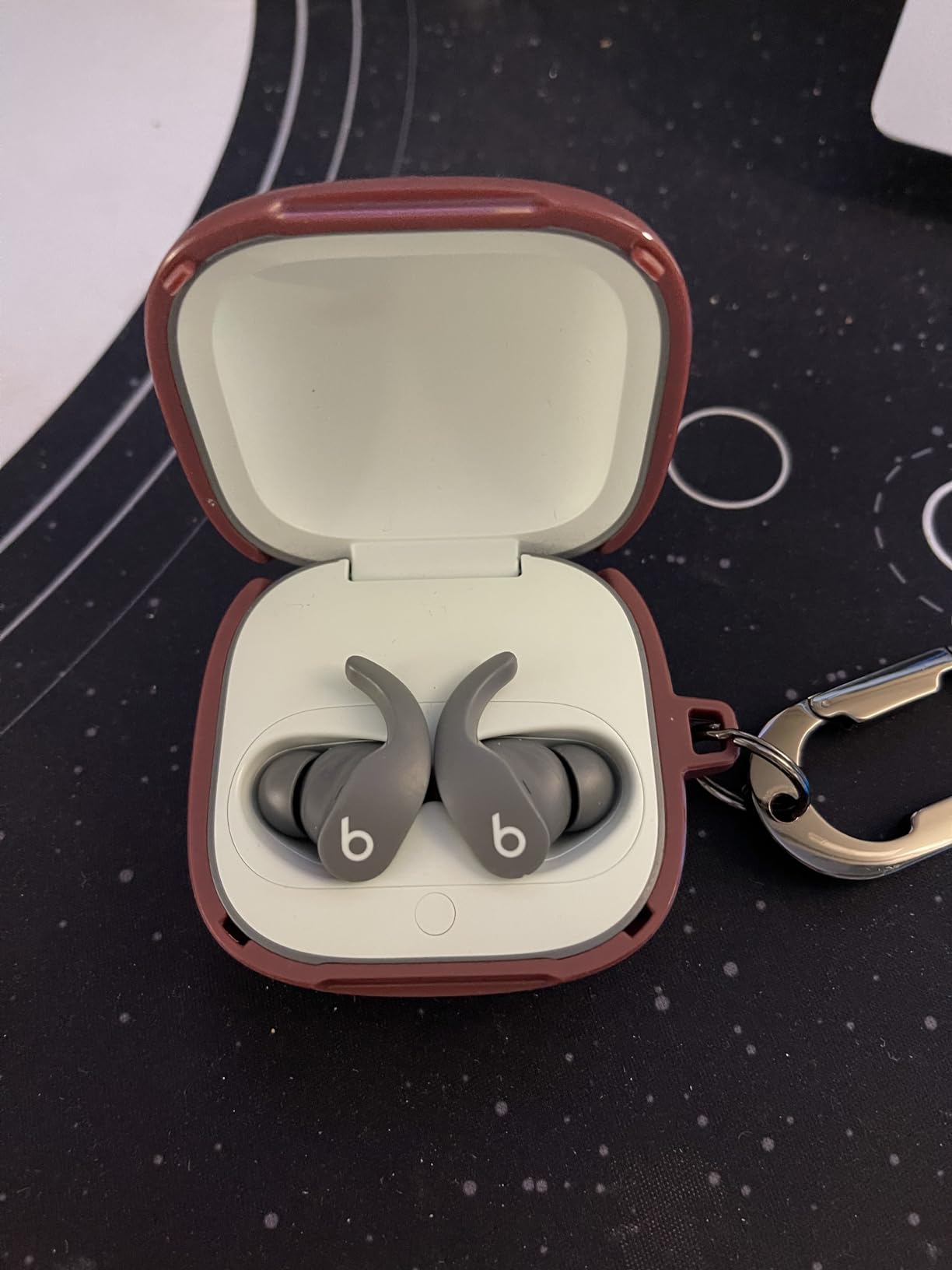 Beats Fit Pro (1st Gen) - True Wireless Noise Cancelling Earbuds - Active Noise Cancelling - Sweat Resistant Earphones, Compatible with Apple & Android, Class 1 Bluetooth® - Sage Gray customer photo 2