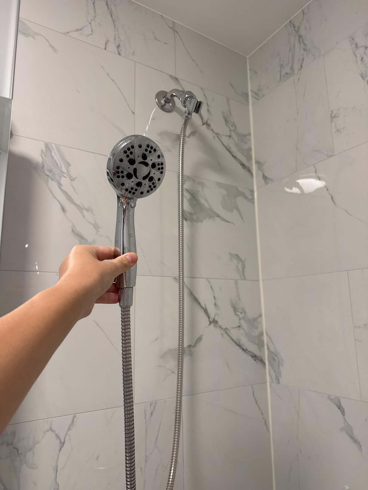 AquaDance High Pressure Luxury 6-mode Spiral Ergonomic Handheld Shower Head customer photo 1