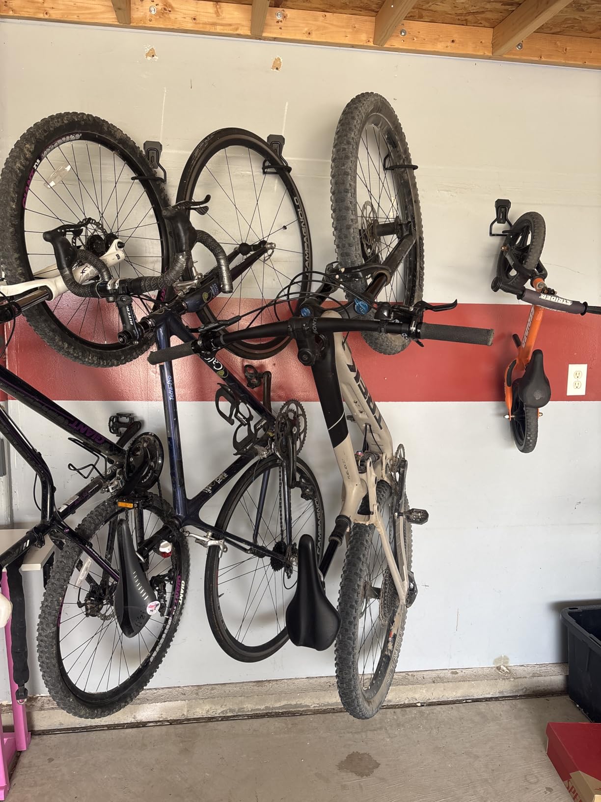 Housolution Bike Wall Mount with Fixed Hook, [4 Pack] Bike Storage Rack customer photo 2