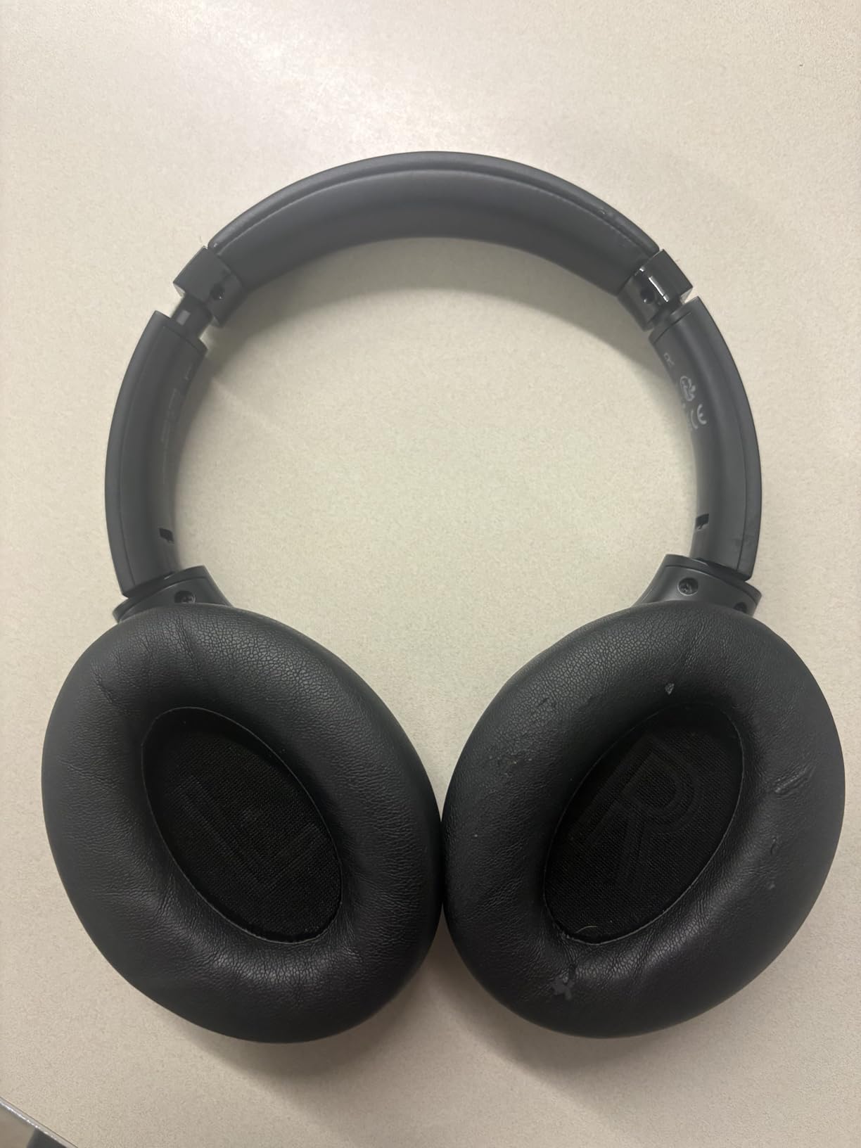 RUNOLIM Active Noise Cancelling Headphones, Wireless Bluetooth Over Ear customer photo 1