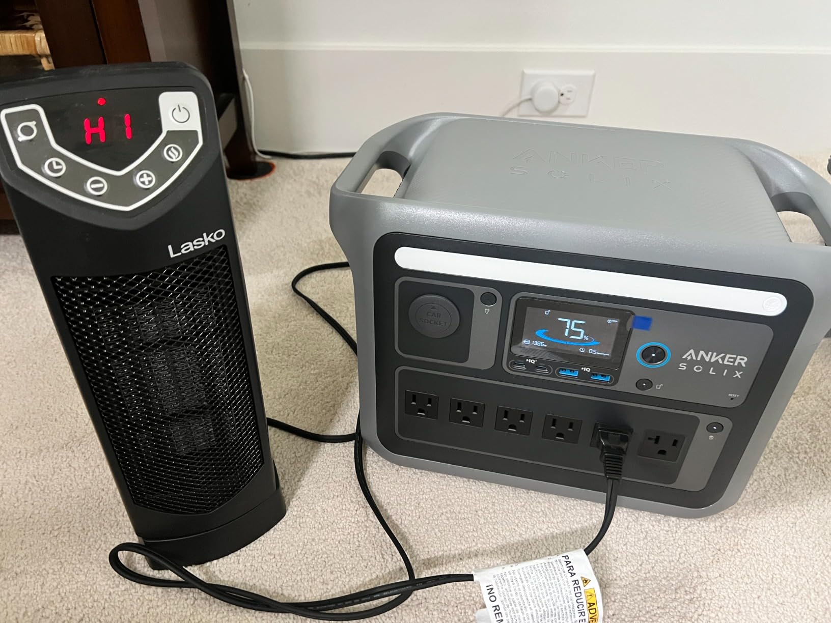 Anker SOLIX C1000 Portable Power Station with Car Charging Cable, 1,056Wh customer photo 2