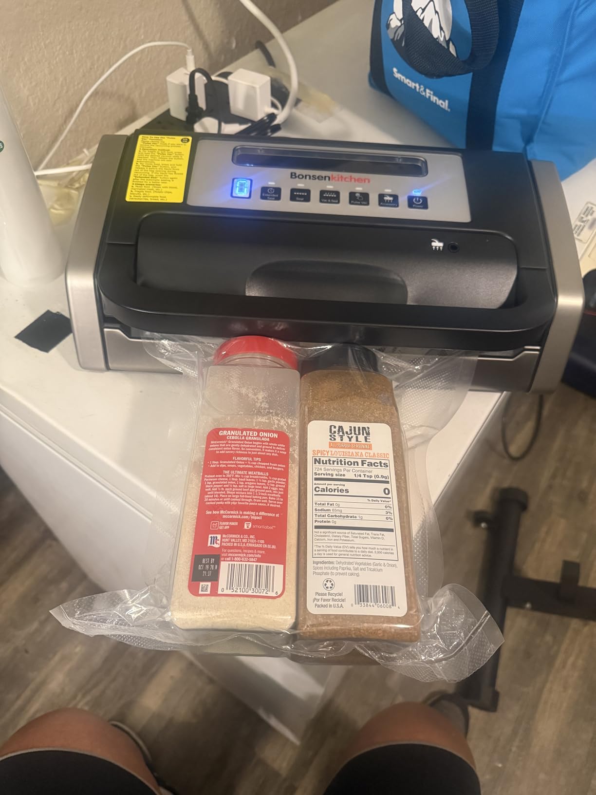 Bonsenkitchen Vacuum Sealer with Easy Handle Design,1 Bag Roll & 10 Bags customer photo 2