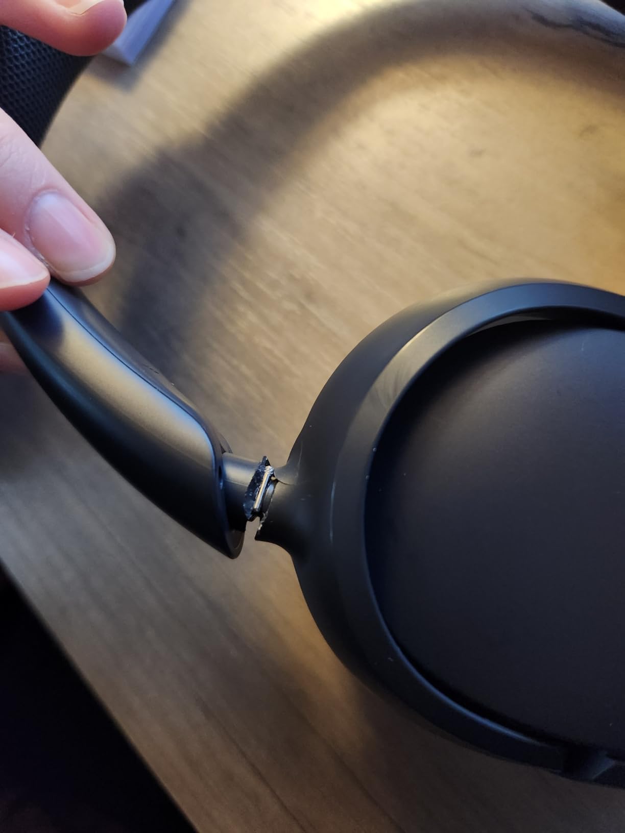 JLab JBuds Lux ANC Wireless Over-Ear Headphones, Graphite customer photo 2