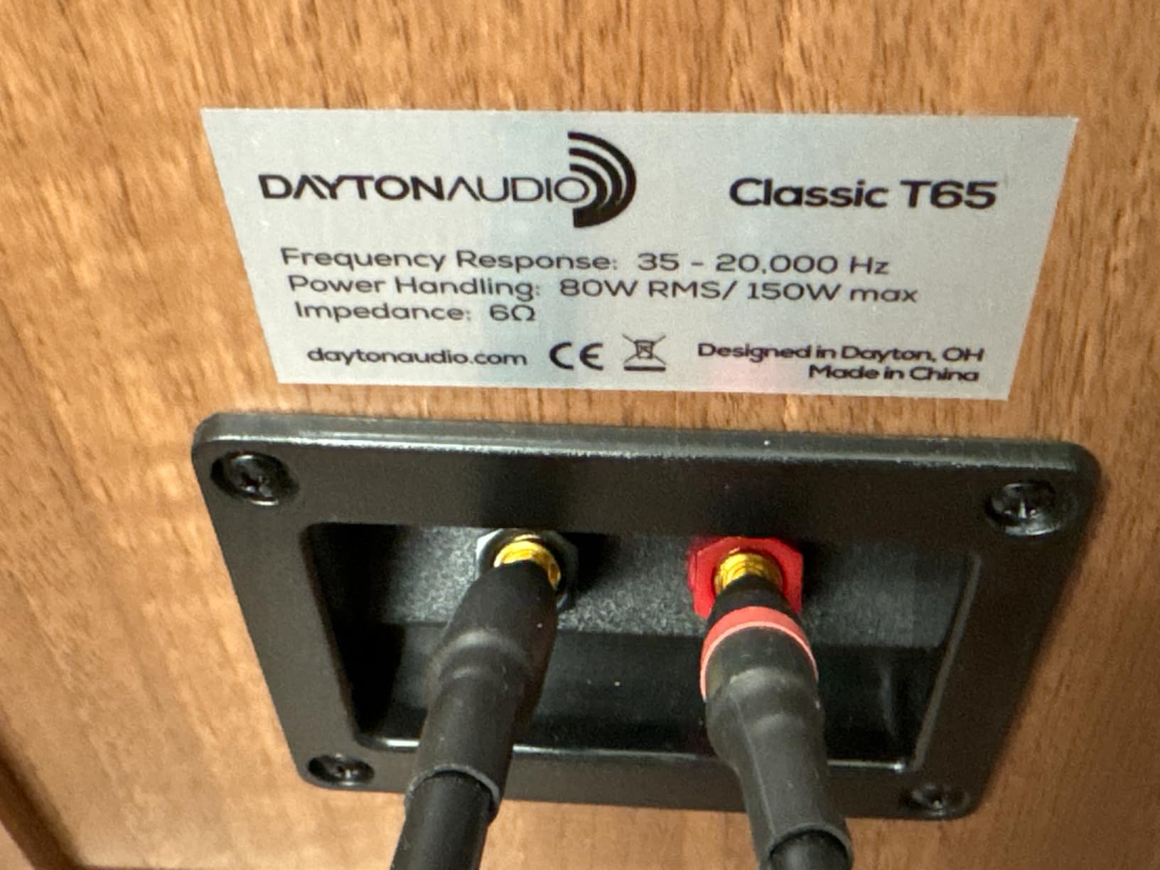 Dayton Audio Classic T65 Floor-Standing Tower Speaker Pair (Black) customer photo 1