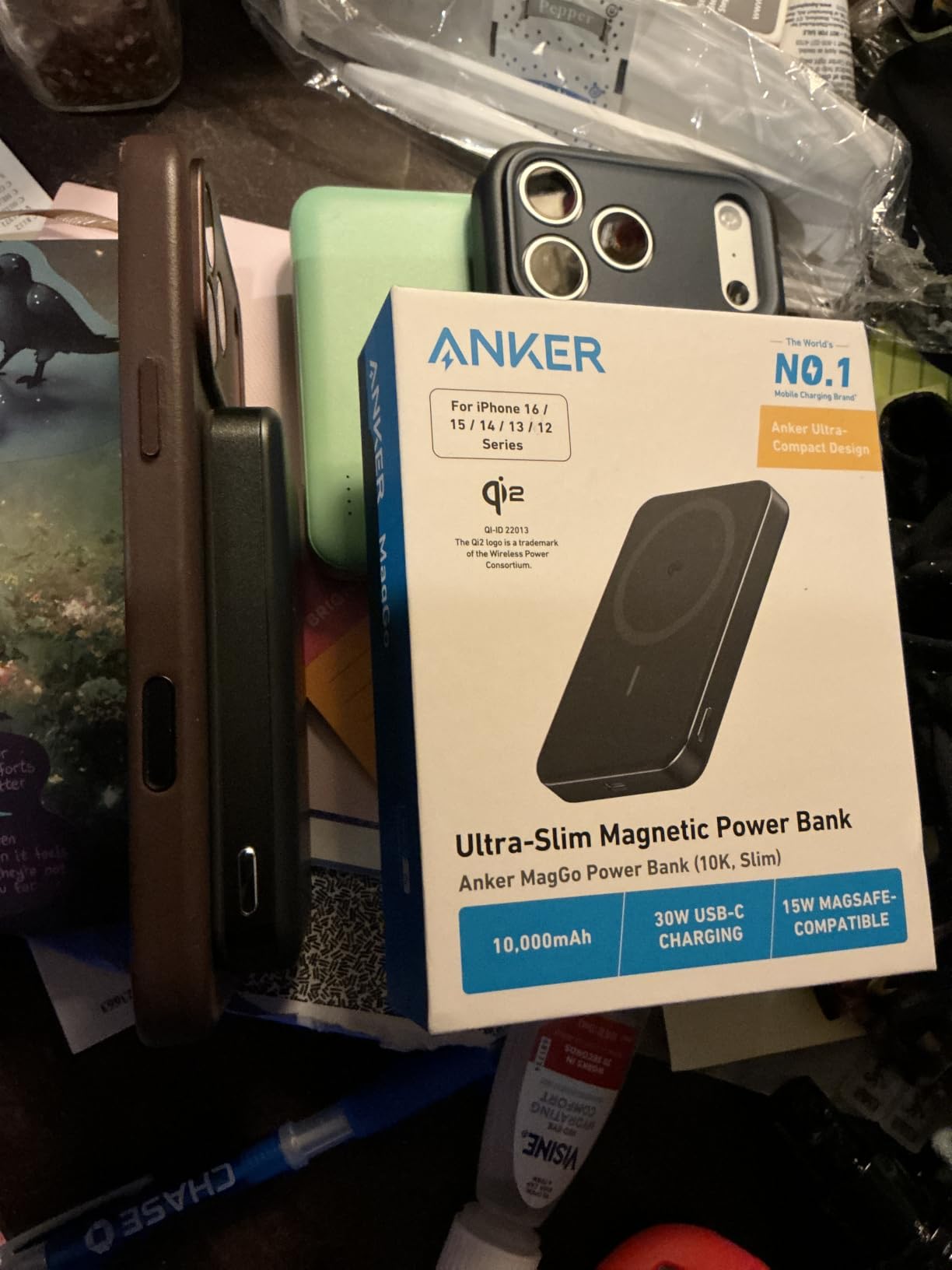 Anker MagGo Power Bank, 10,000mAh Qi2-Certified 15W Portable Charger customer photo 2