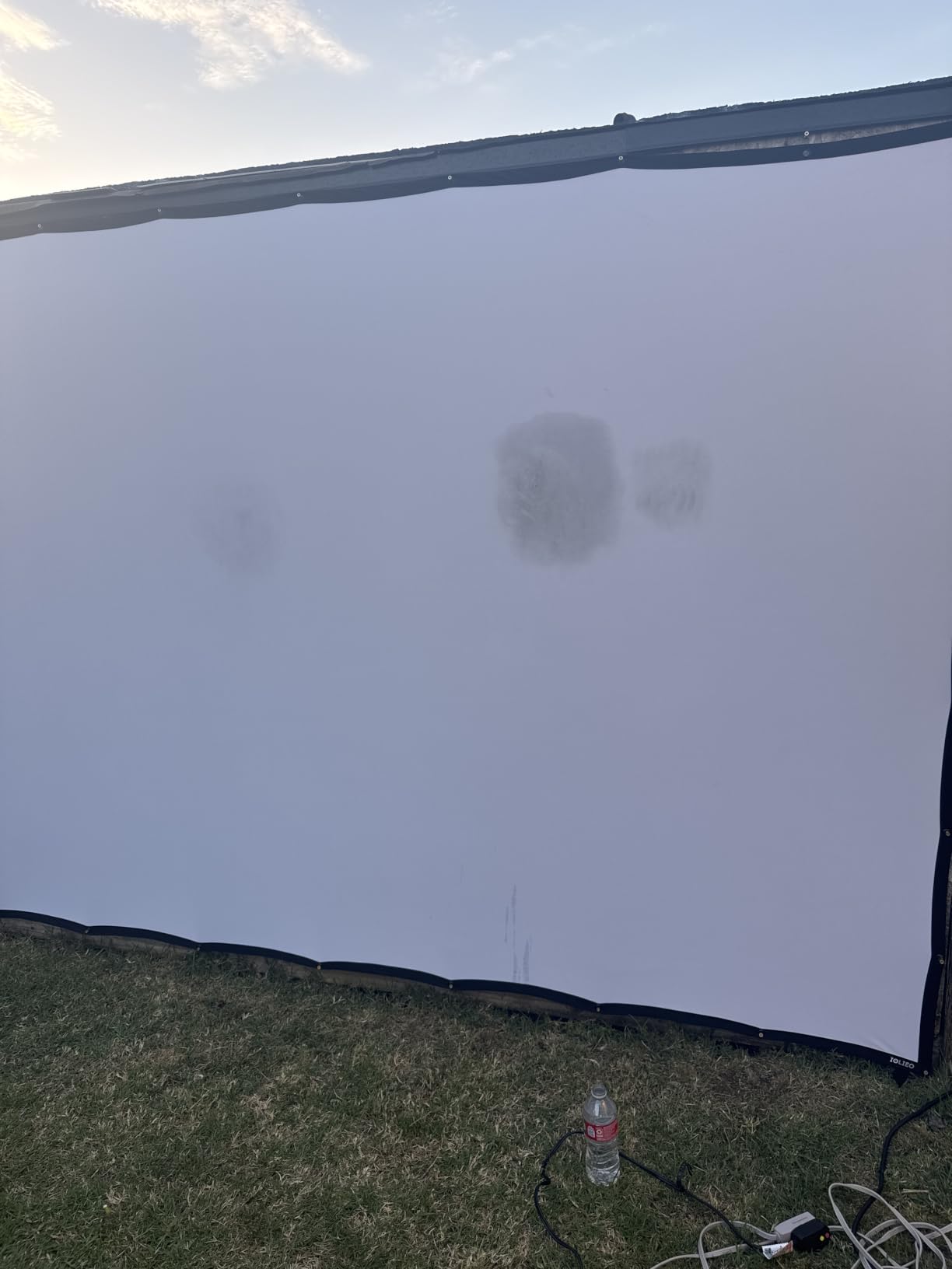100 Inch Projector Screen with Black Backing, Foldable 16:9 customer photo 1