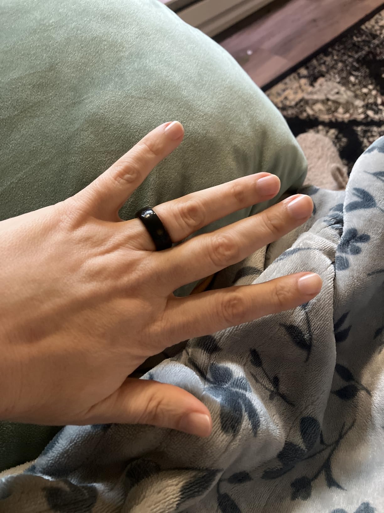 RENPHO Lynx Smart Ring, Subscription-Free App, Silver, Size 8 customer photo 1