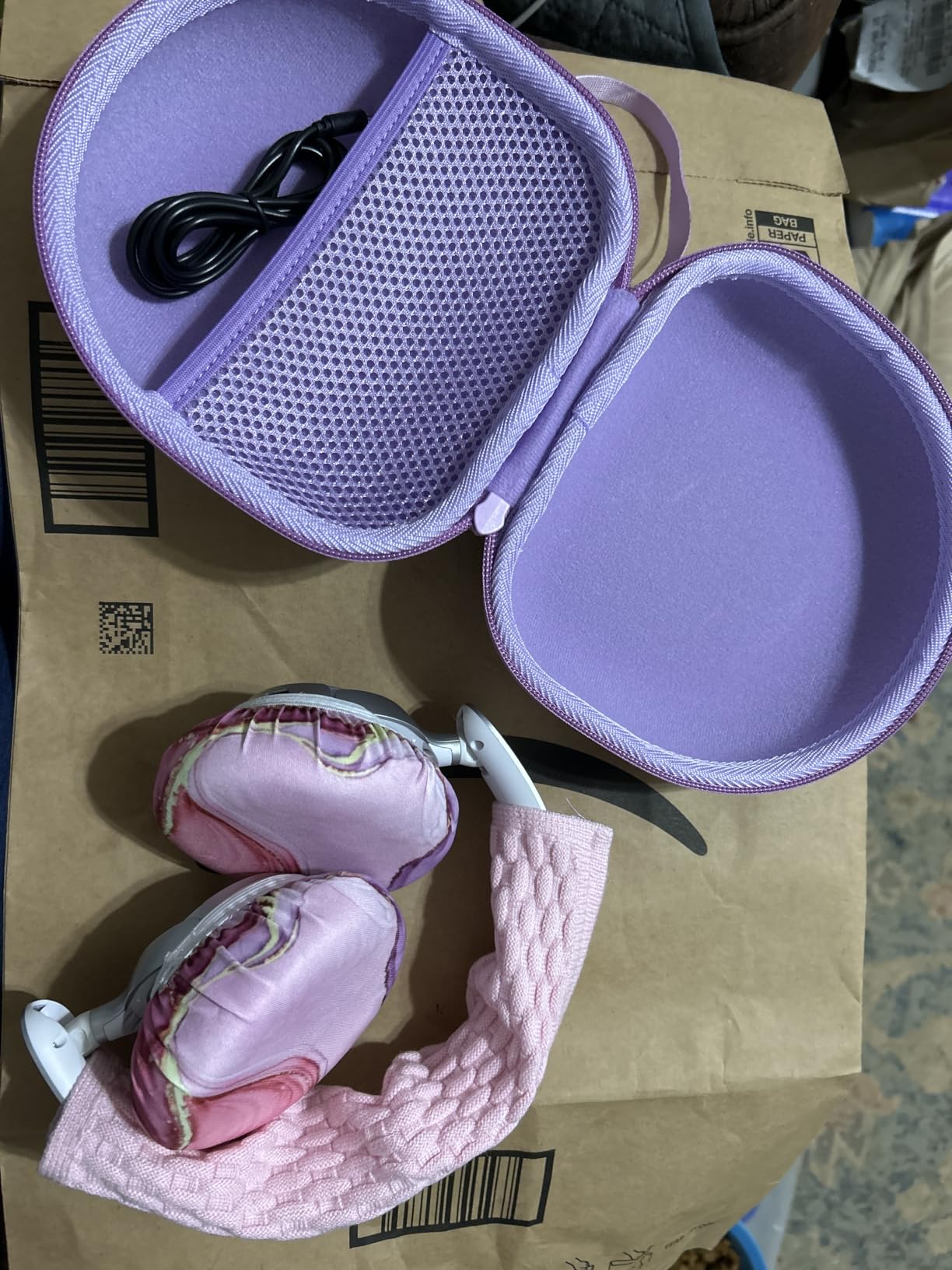 BERIBES Hybrid Active Noise Cancelling Headphones Wireless Over Ear 70Hours customer photo 2