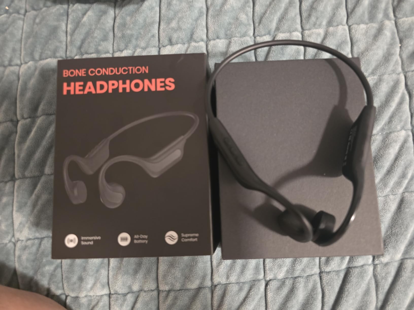 New Bone Conduction Headphones Bluetooth 6.0, Open Ear Earbuds with Mic, Premium Sound, 3 EQ Modes, 10H Playtime, 25g Lightweight, IP65 Waterproof Sports Headphones for Running Cycling Hiking customer photo 2